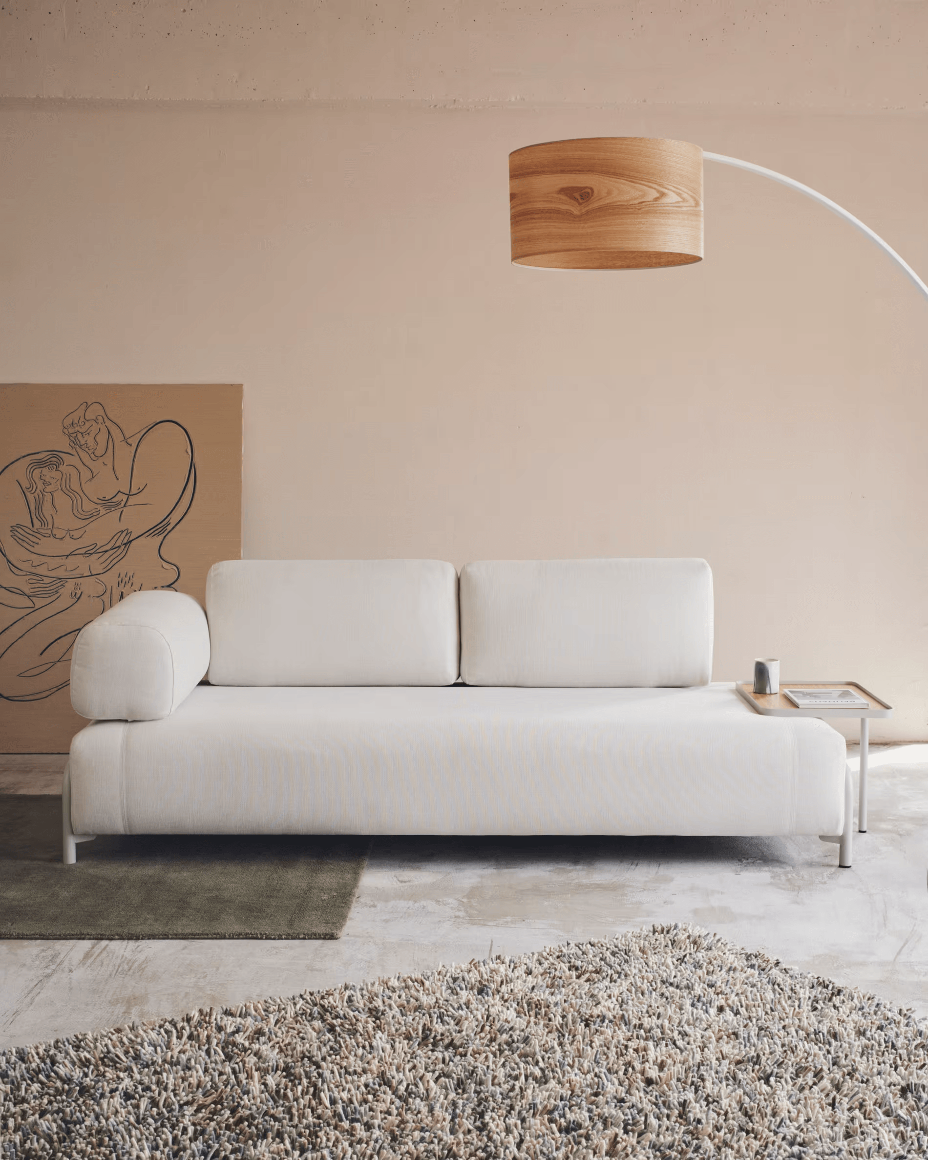 Sofa 3-osobowa z dużą tacą COMPO beżowy szenil La Forma Eye on Design