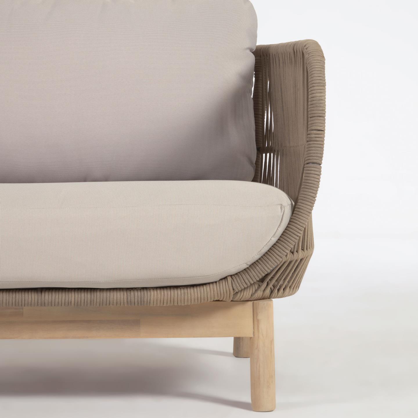 Sofa 3-osobowa zewnętrzna CATALINA beżowy z wykończeniem z litego drewna La Forma Eye on Design