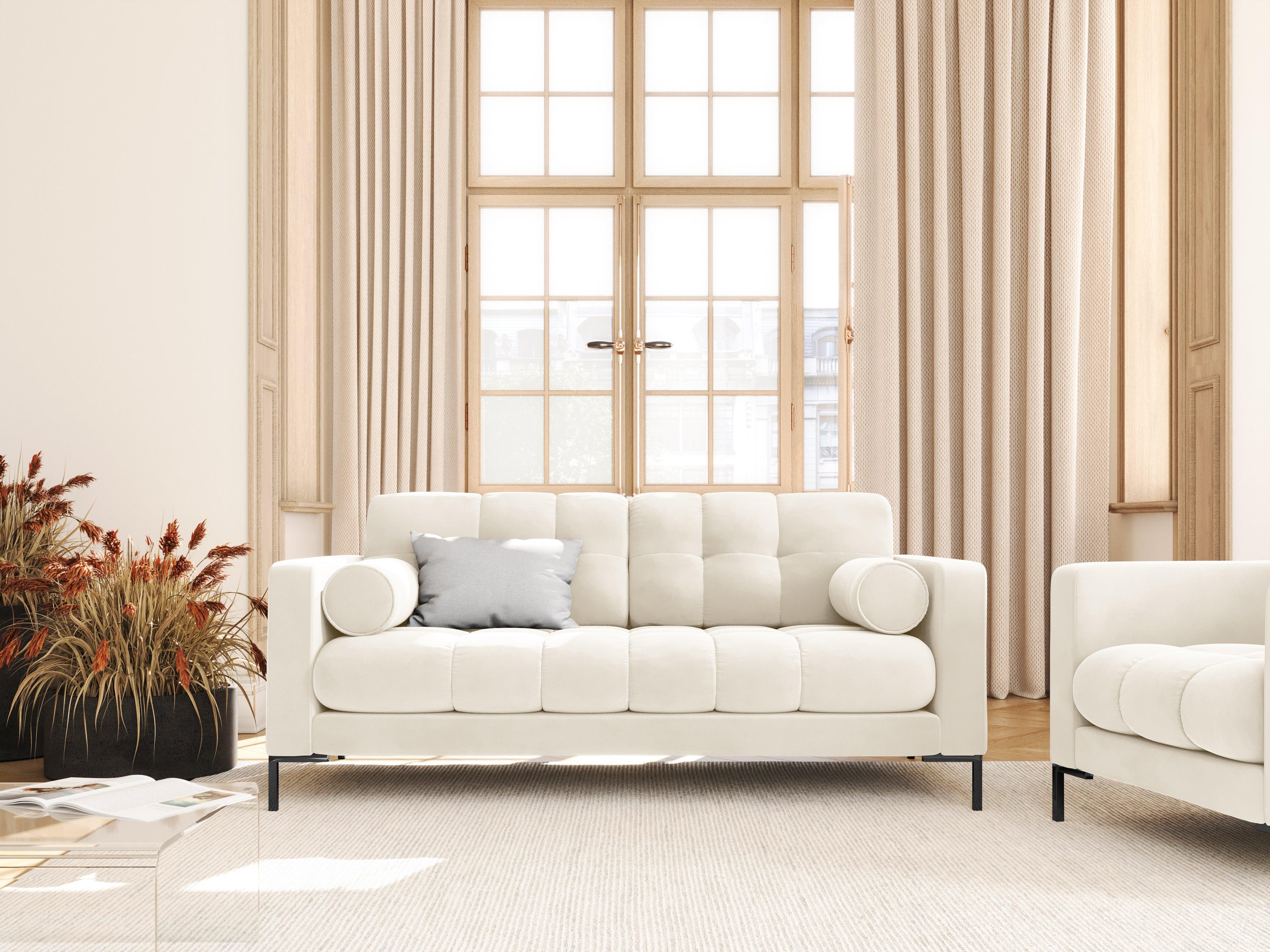 Sofa aksamitna 2-osobowa BALI jasnobeżowy z czarną podstawą Cosmopolitan Design Eye on Design