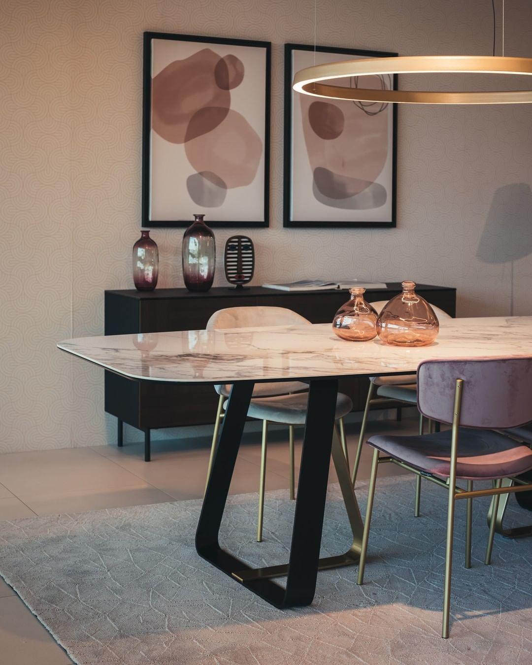 Stół jadalniany SUNSHINE antracytowy marmur Calligaris Eye on Design