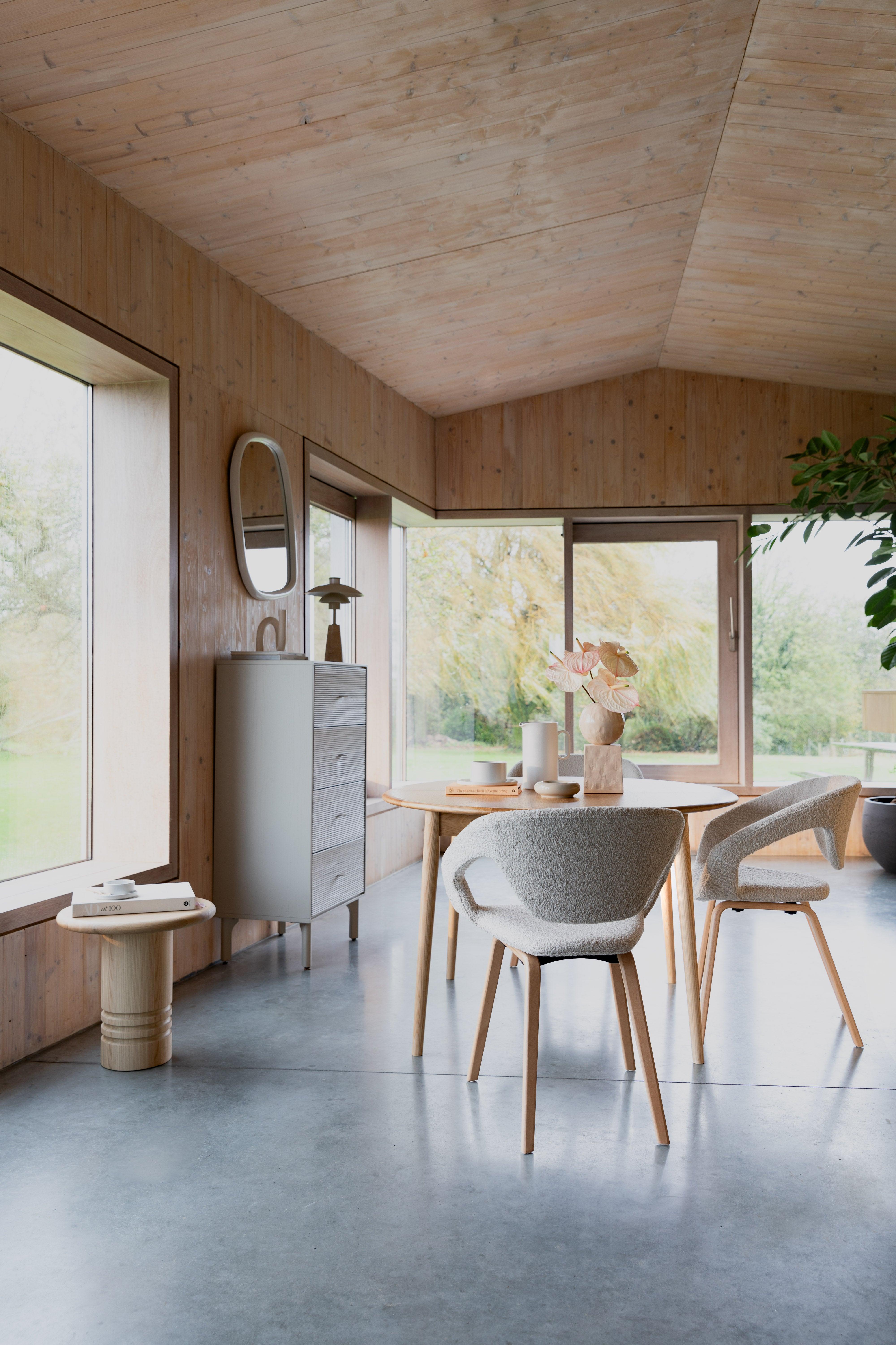 Stół okrągły rozkładany TWIST drewno dębowe Zuiver Eye on Design