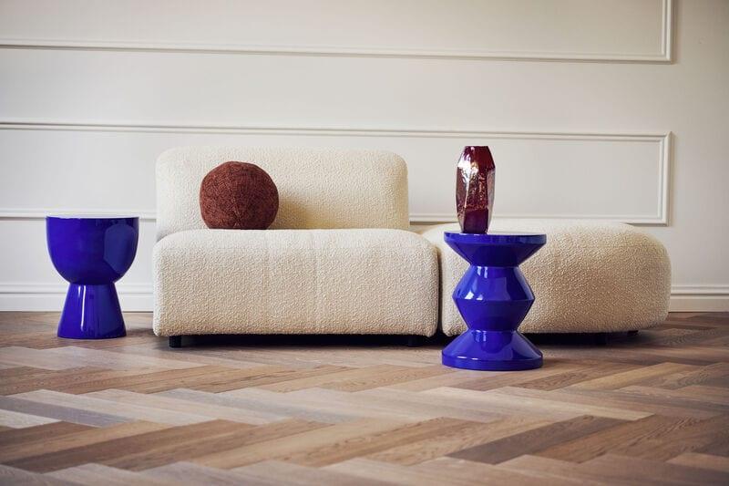 Stołek TAM TAM ciemnoniebieski Pols Potten Eye on Design