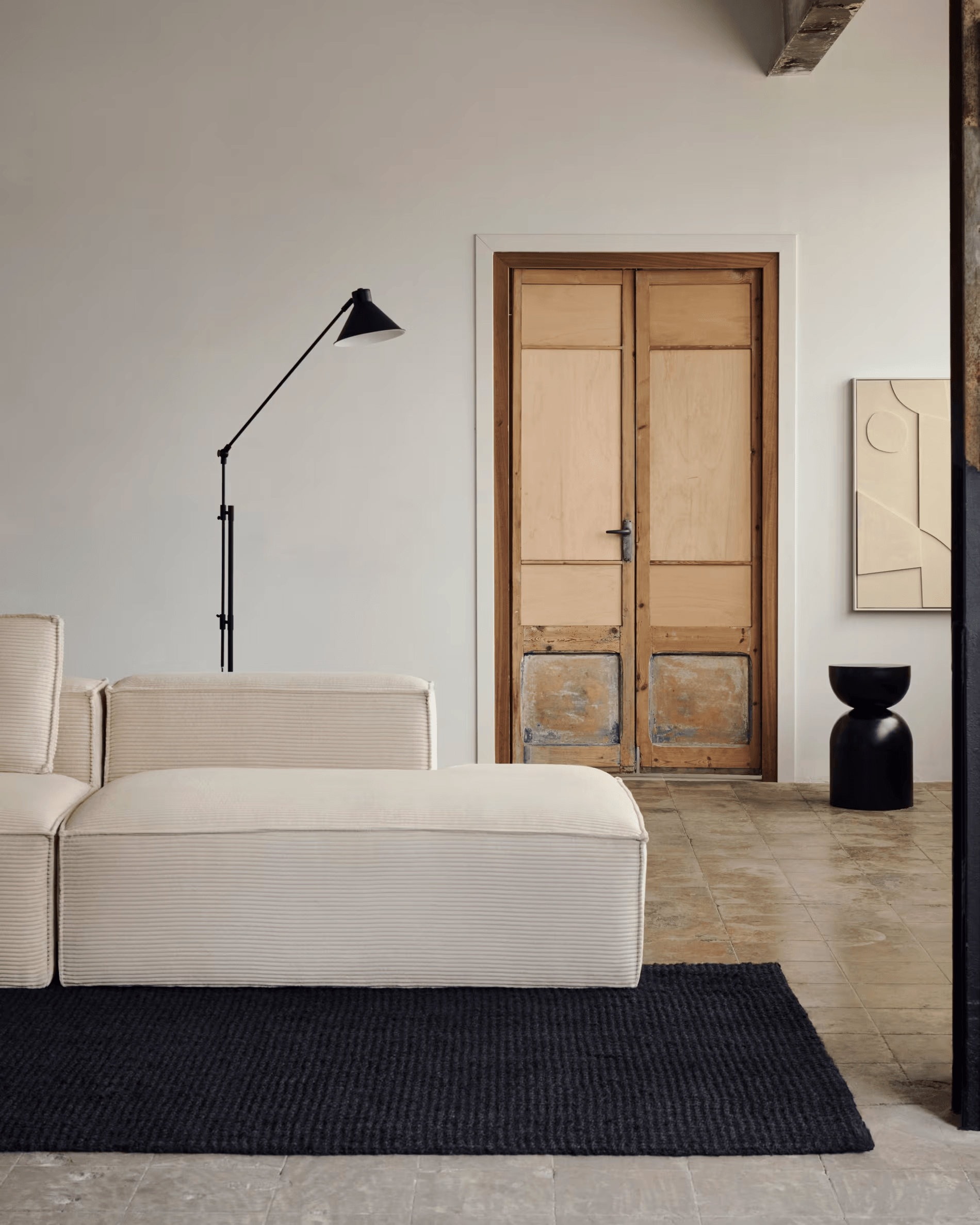 Stolik boczny RACHELL czarny La Forma Eye on Design