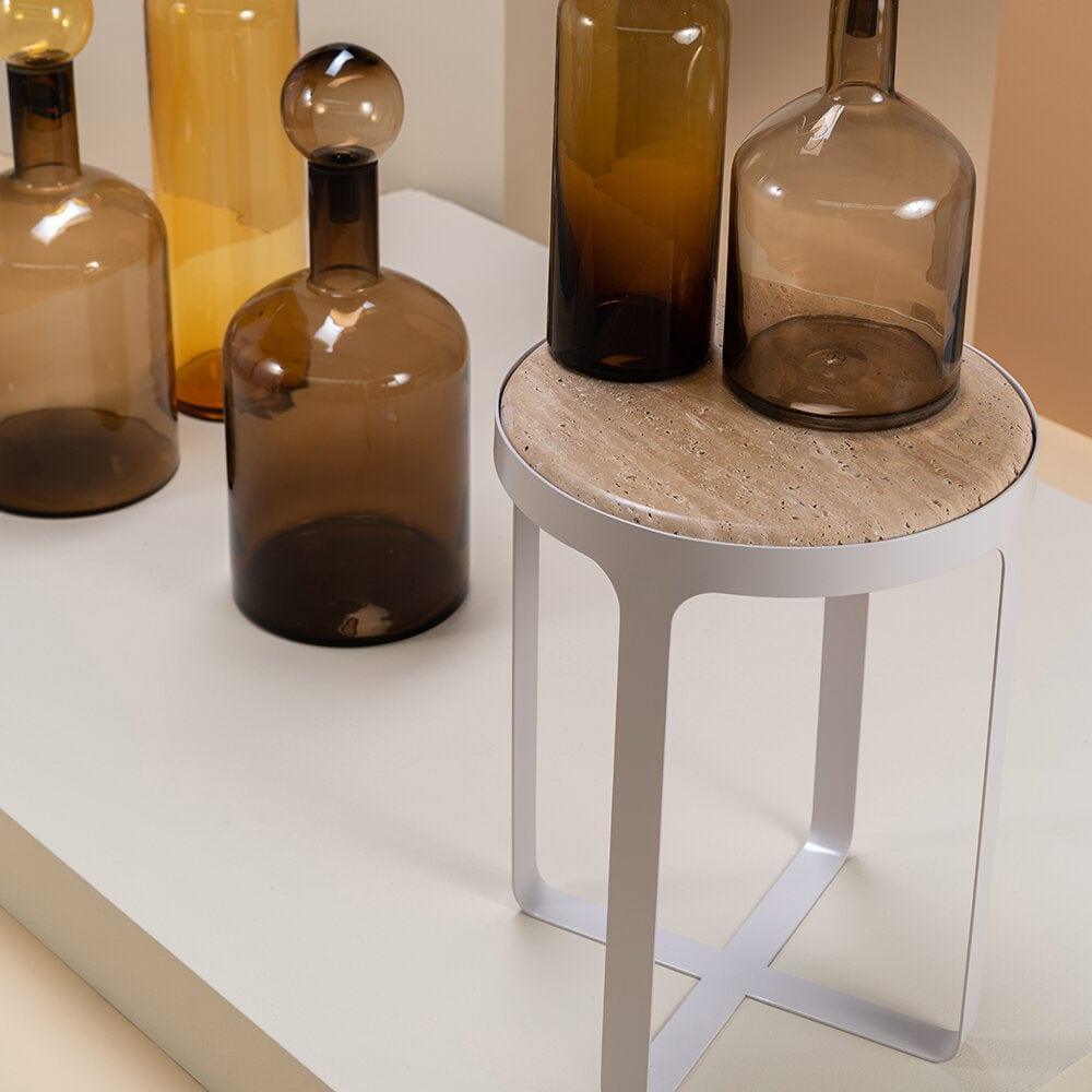 Stolik boczny STONER beżowy Pols Potten Eye on Design