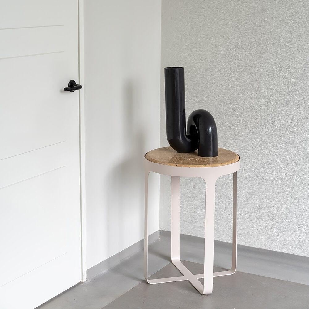 Stolik boczny STONER beżowy Pols Potten Eye on Design