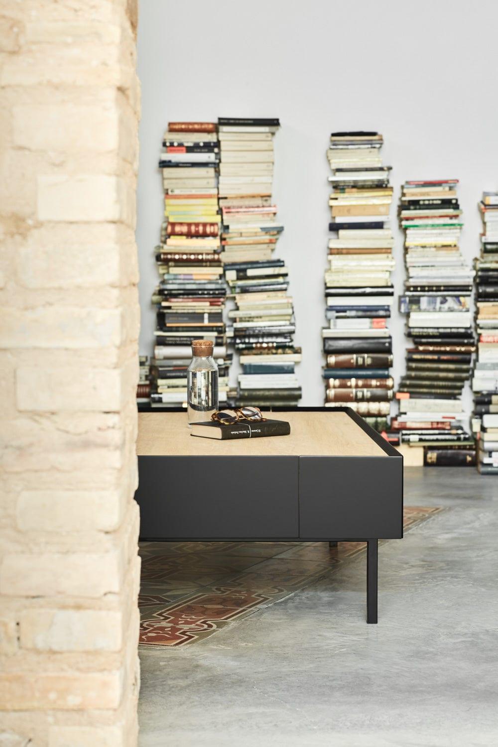 Stolik kawowy ARISTA czarny Teulat Eye on Design