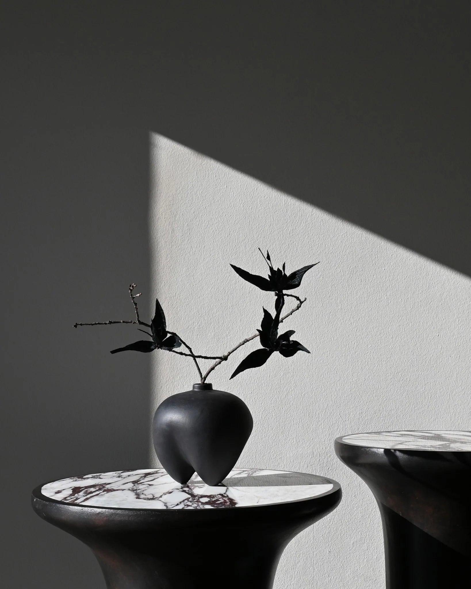 Stolik kawowy TRUMPET biały marmur 101 Copenhagen Eye on Design