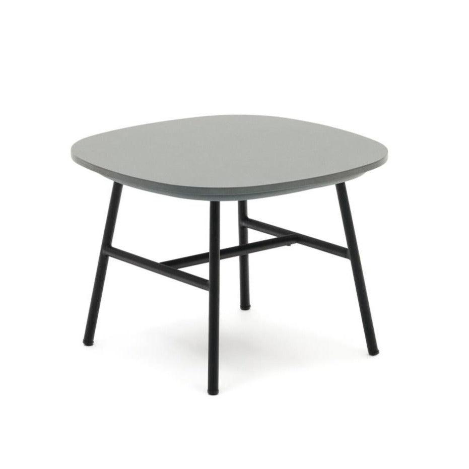 Stolik pomocniczy ogrodowy BRAMANT czarny La Forma Eye on Design