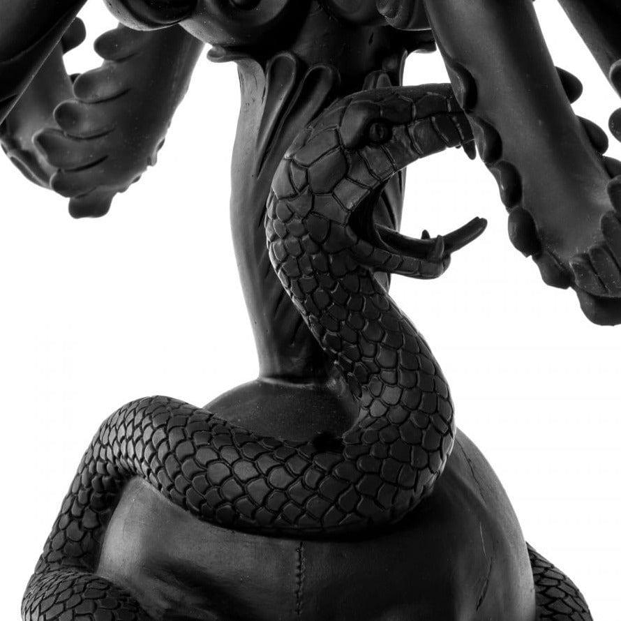 Świecznik GIANT BURLESQUE SKULL czarny Seletti Eye on Design