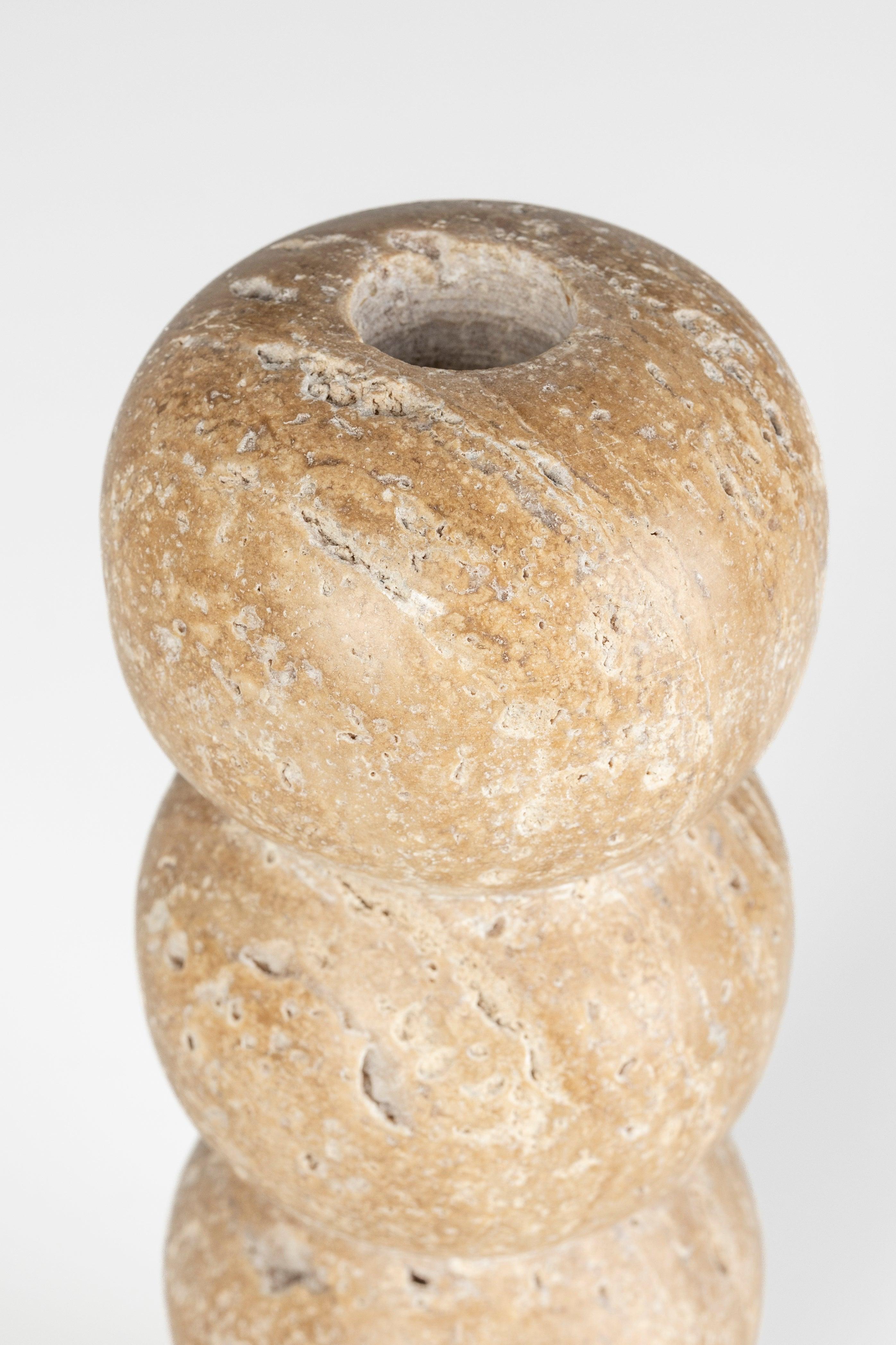 Świecznik ROME trawertyn Zuiver Eye on Design