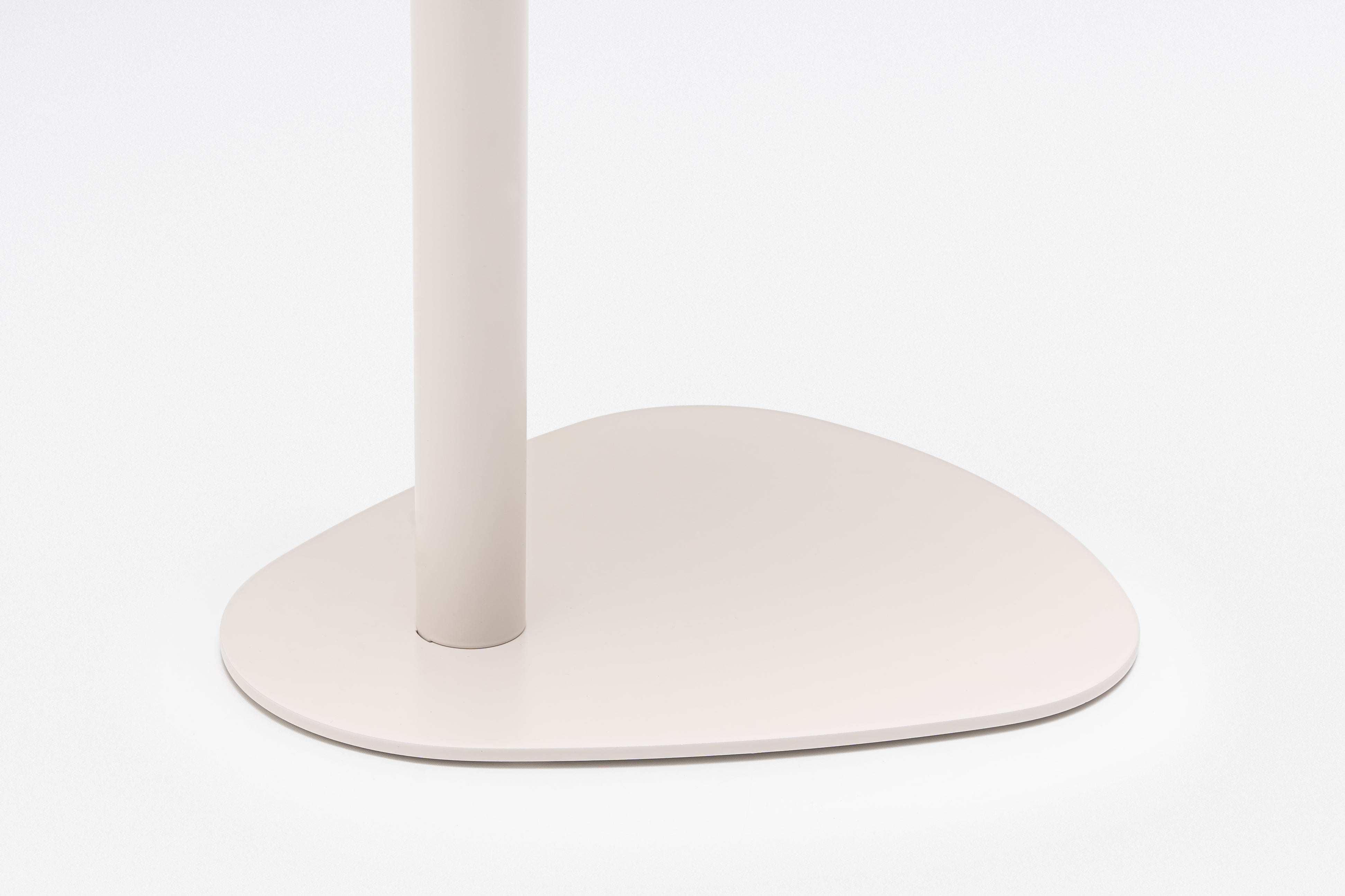 Kovový konferenčný stolík CELO