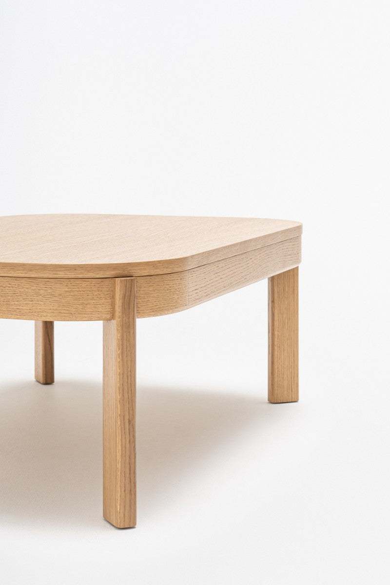 Stolík na kávu RAMP dubový dyha