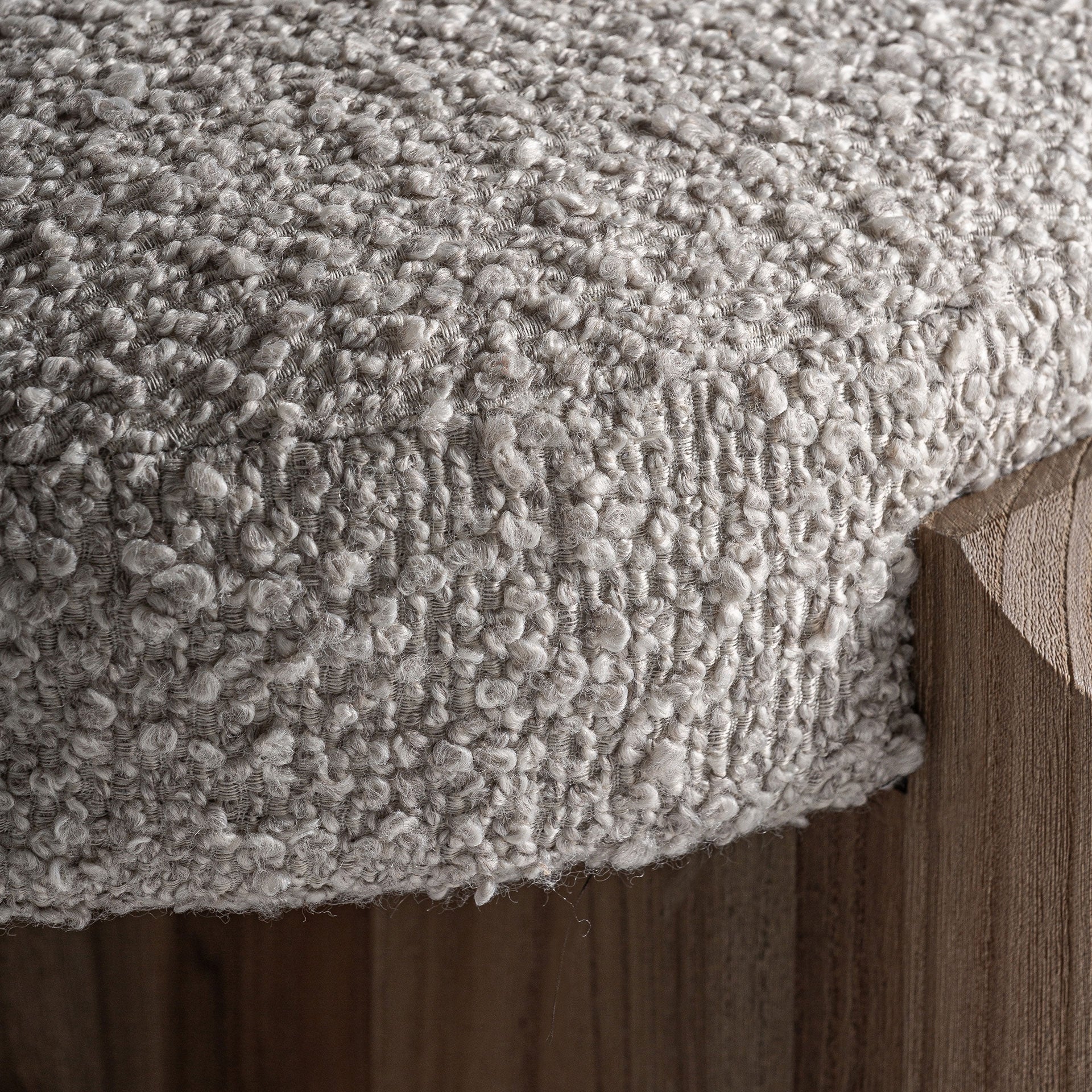 JACQUARD Stool in Elm Wood with Beige Seat