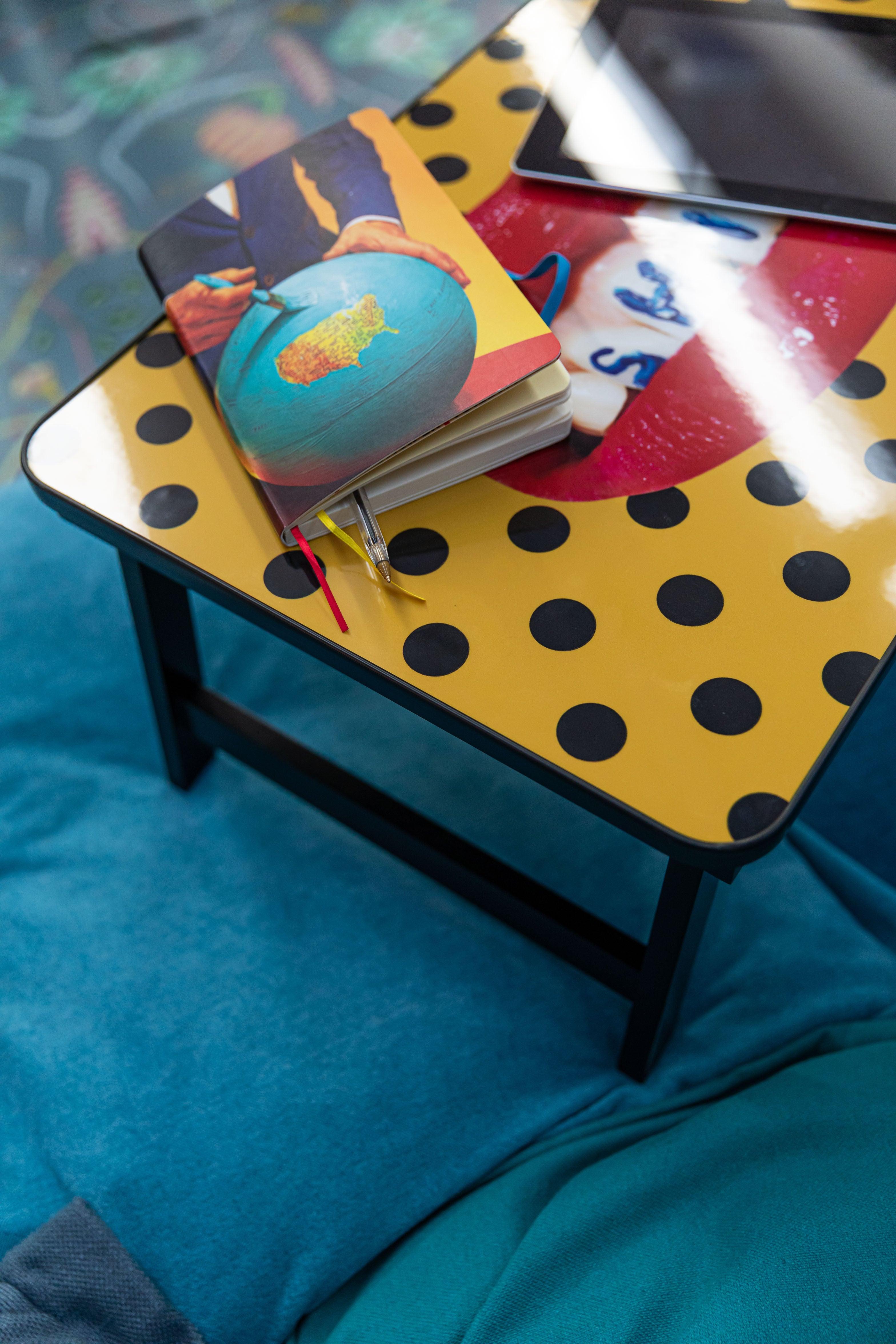 Taca rozkładana SHIT żółty Seletti Eye on Design