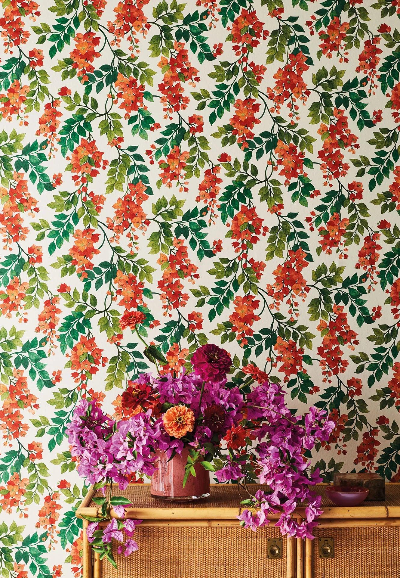 Tapeta SEVILLE - Bougainvillea czerwony na kremie Cole & Son Eye on Design