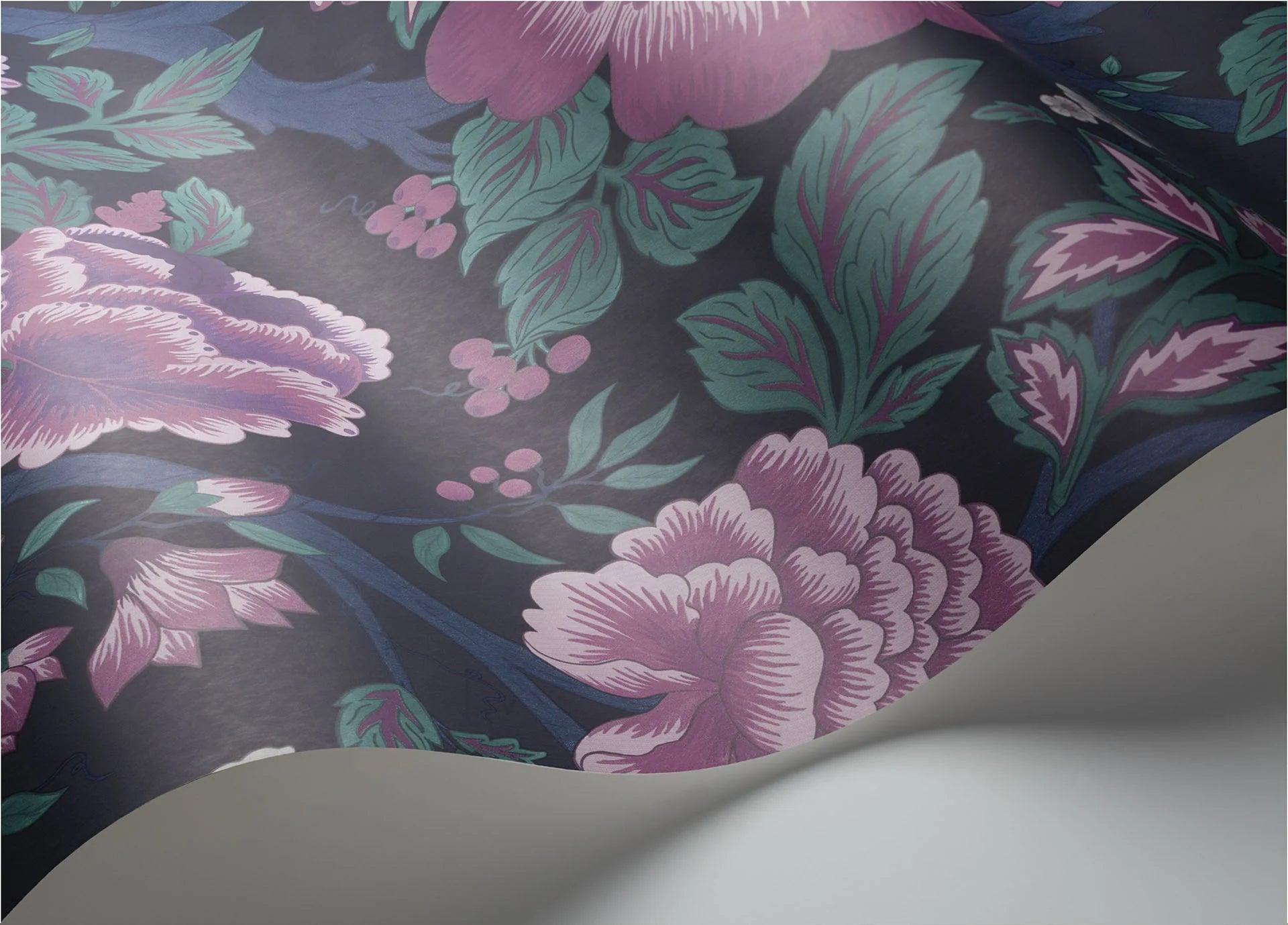 Tapeta THE PEARWOOD COLLECTION - Midsummer Bloom fioletowy Cole & Son Eye on Design