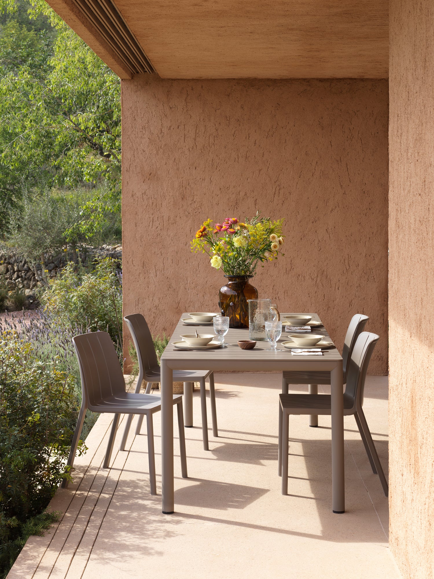 Záhradná stolička TIBERINA REGENERATION zemito hnedá