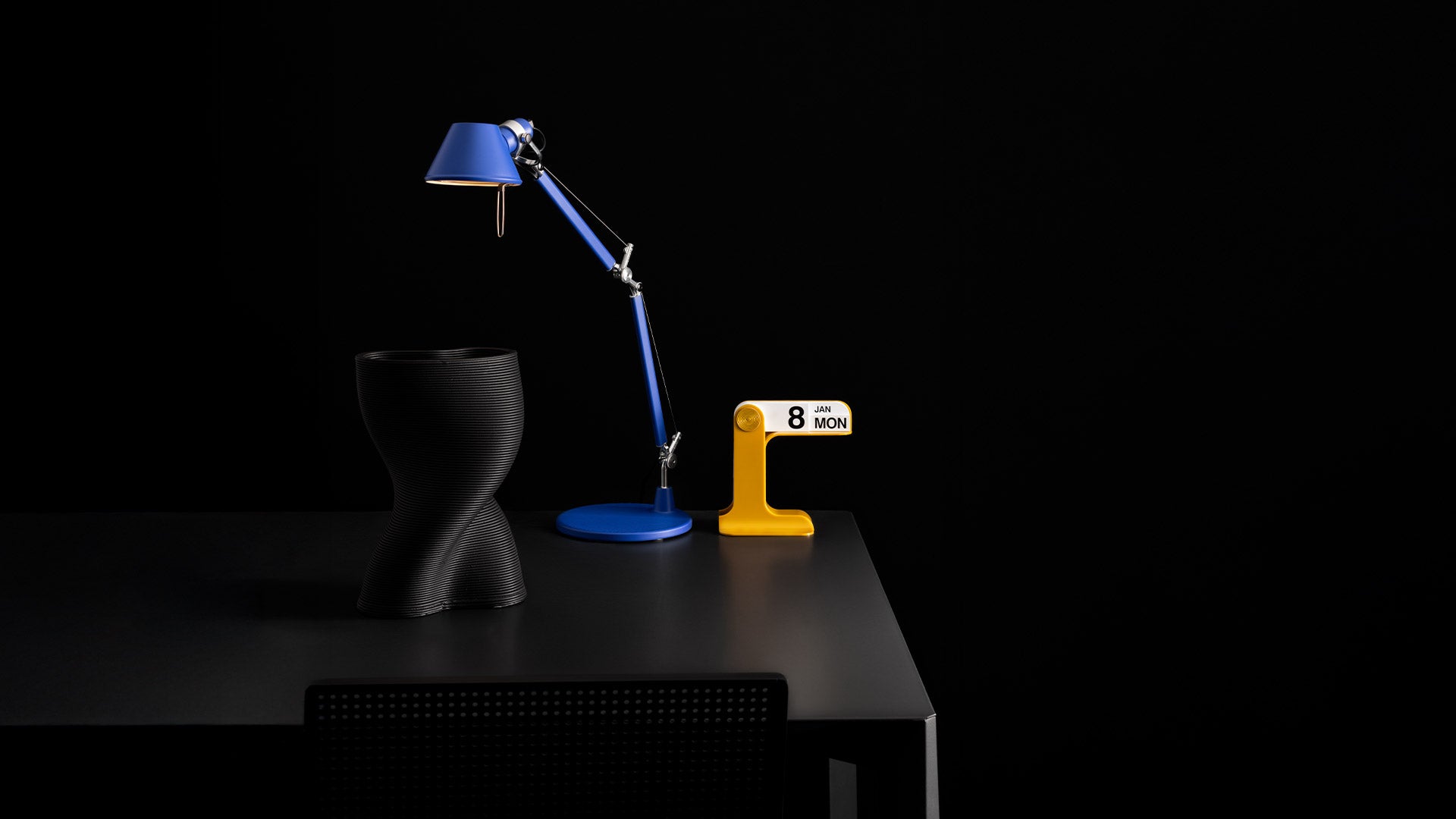 Stolná lampa nastaviteľná TOLOMEO MICRO FARBA MATNÁ kráľovská modrá