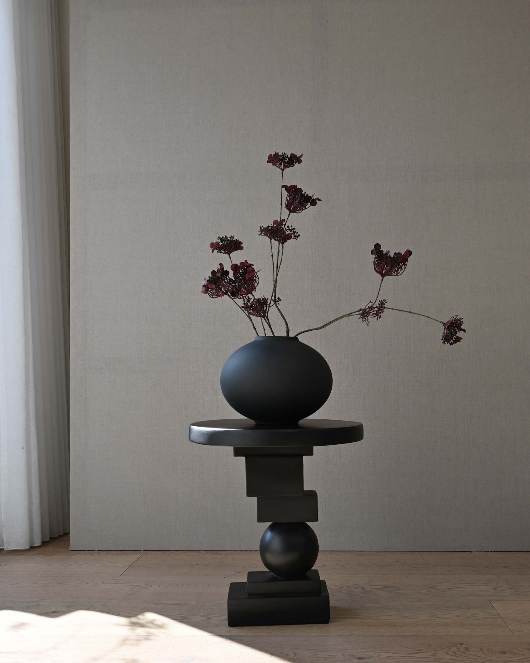 Váza SUNAO FAT čierna