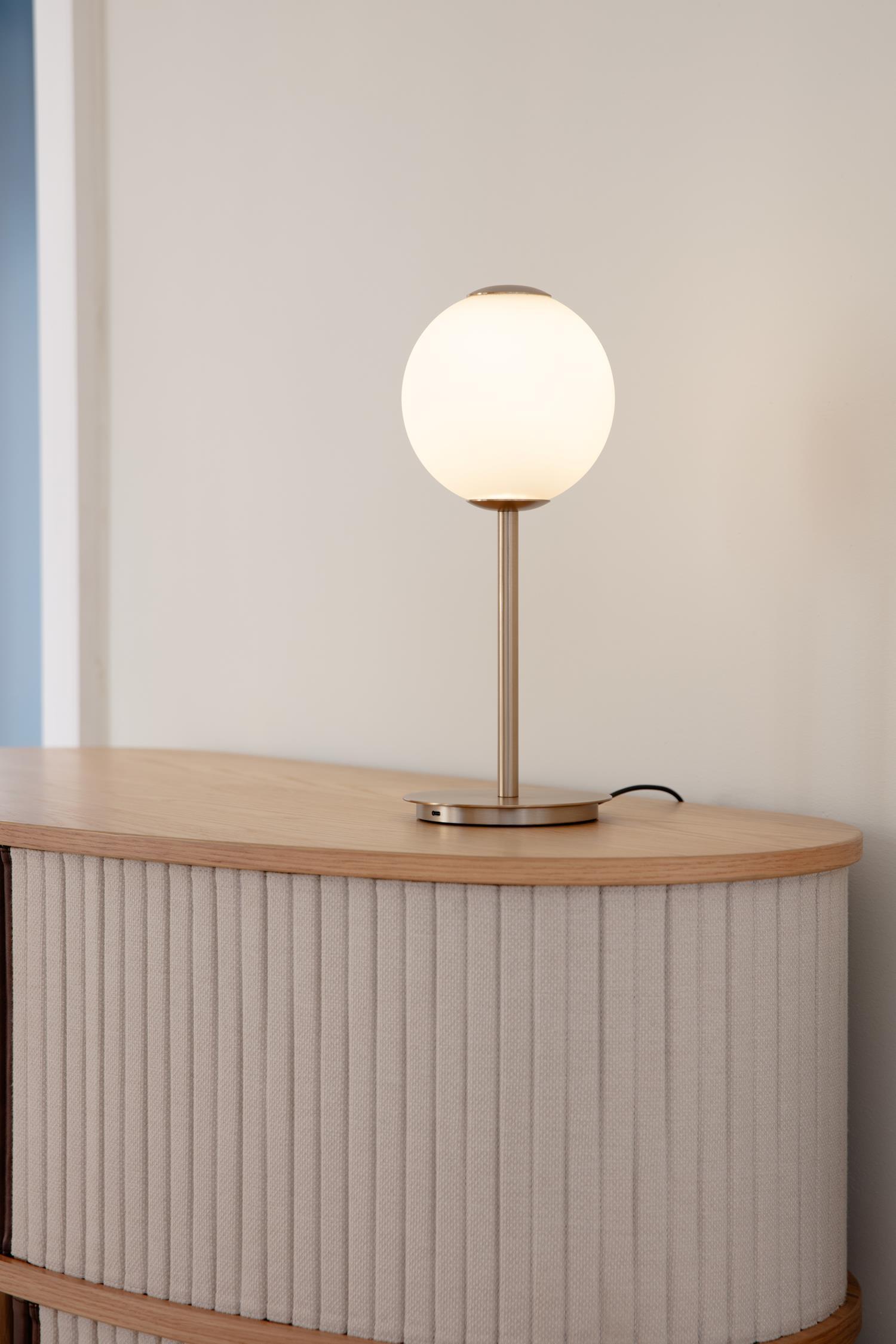 Stolná lampa AUDREY biela so zlatým prvkom