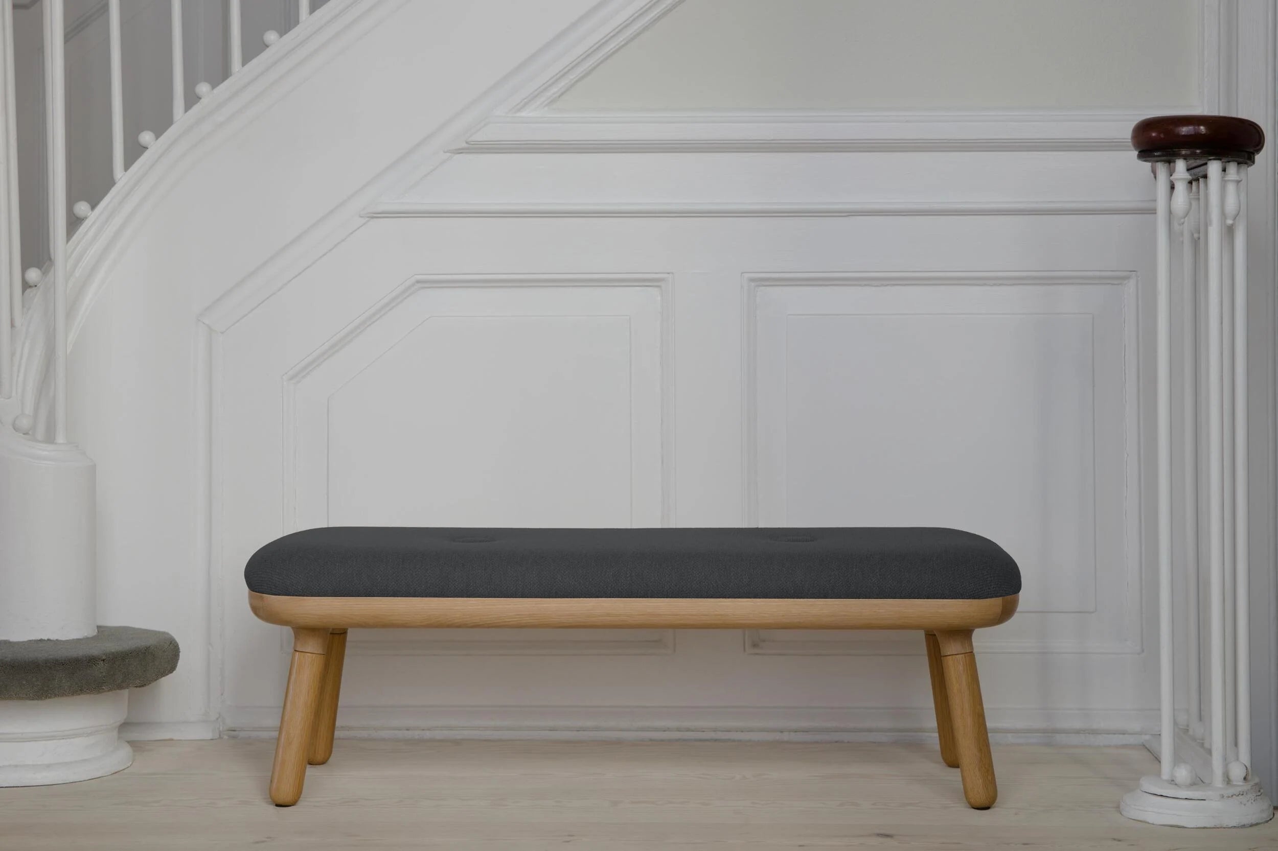 PAFF caramel bench with oak base