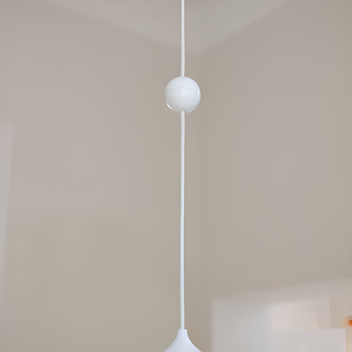 Konektor do kábla CORD CONNECTOR biely