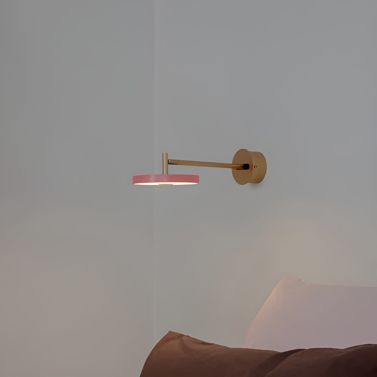 Wall lamp asteria pink wall