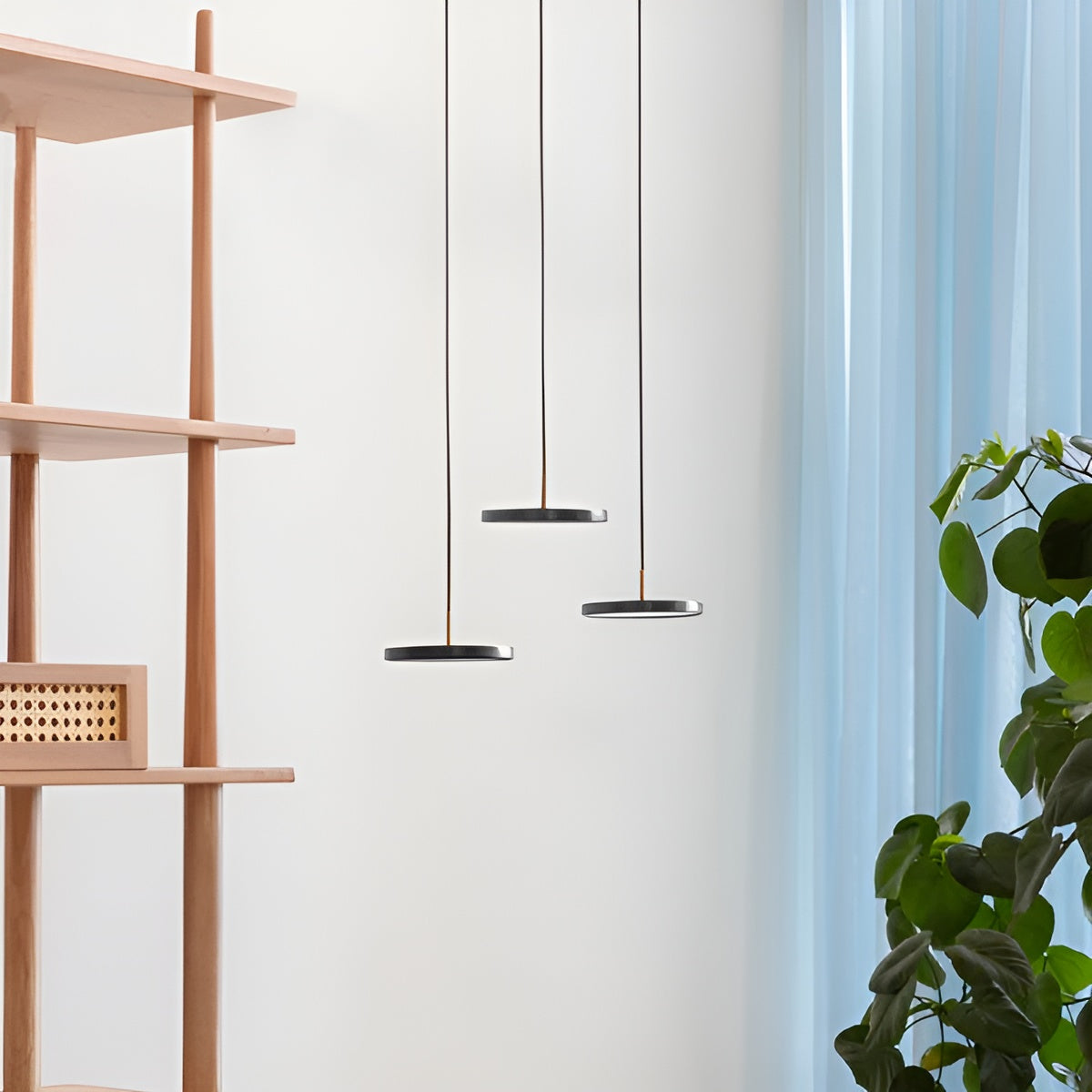 ASTERIA MICRO pendant lamp in anthracite with a gold insert