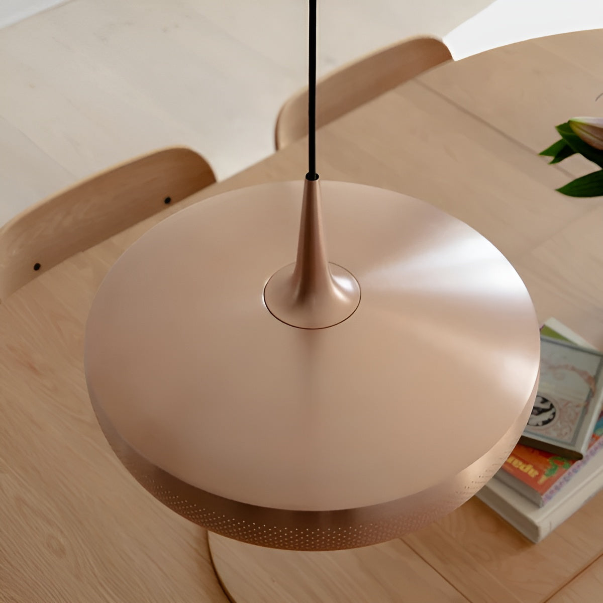 CLAVA DINE shade light pink