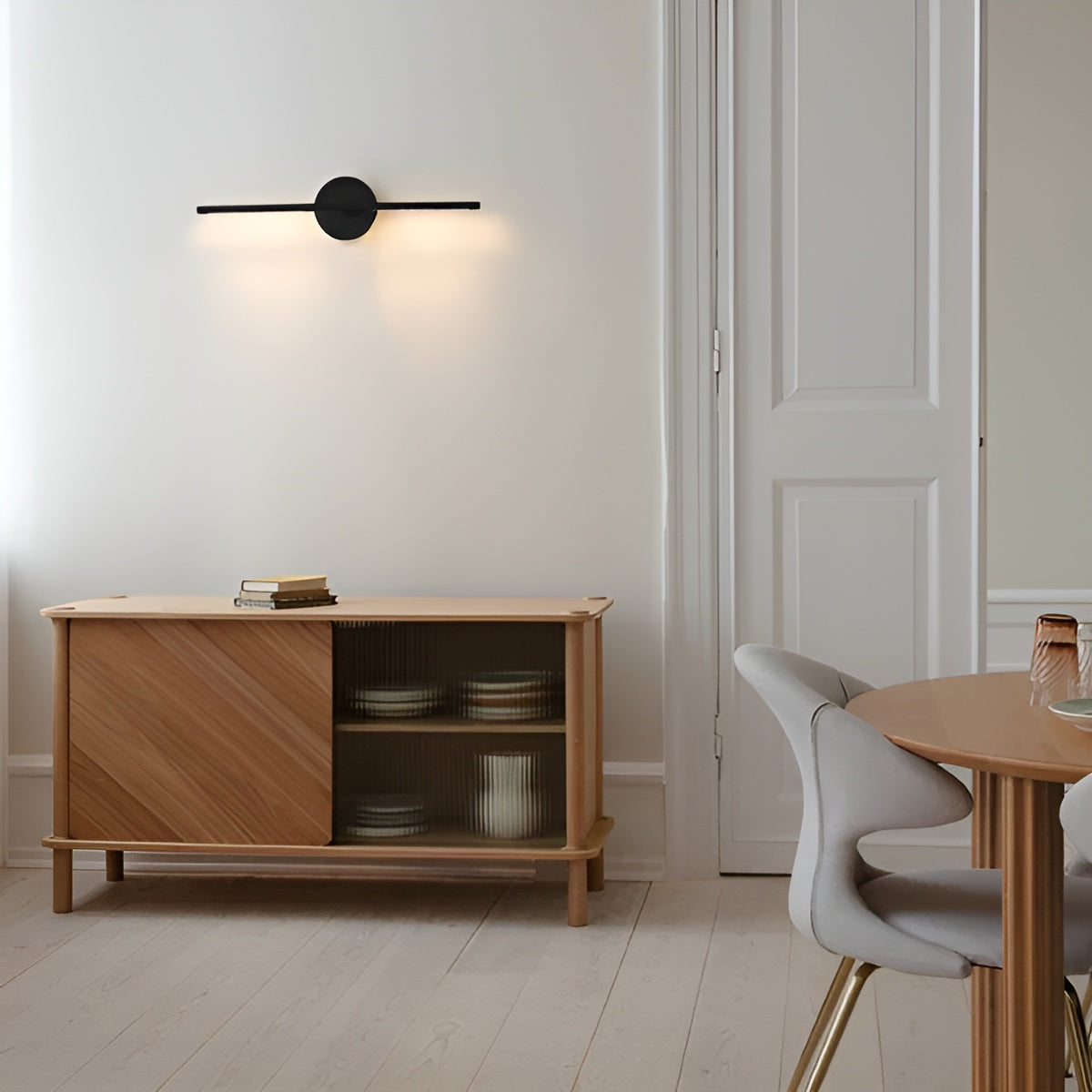 Nástenná lampa OMNI čierna