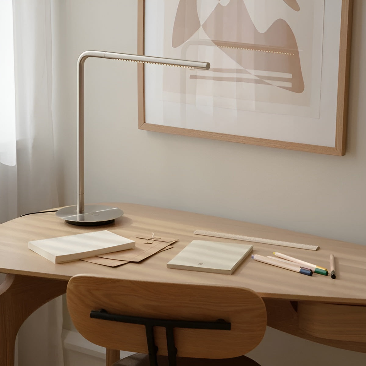 Stolná lampa OMNI strieborná