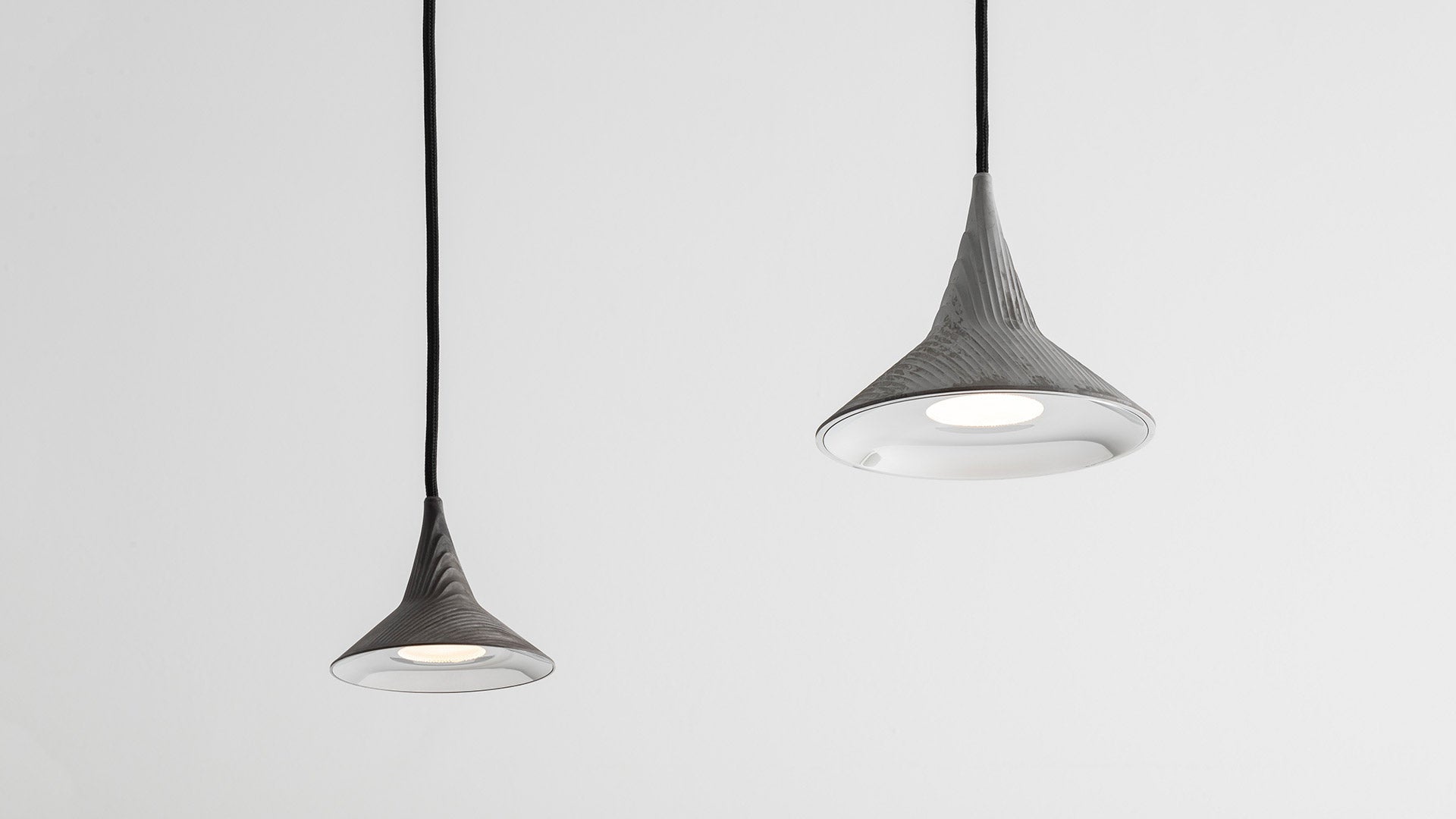 Závesná lampa UNTERLINDEN hliník