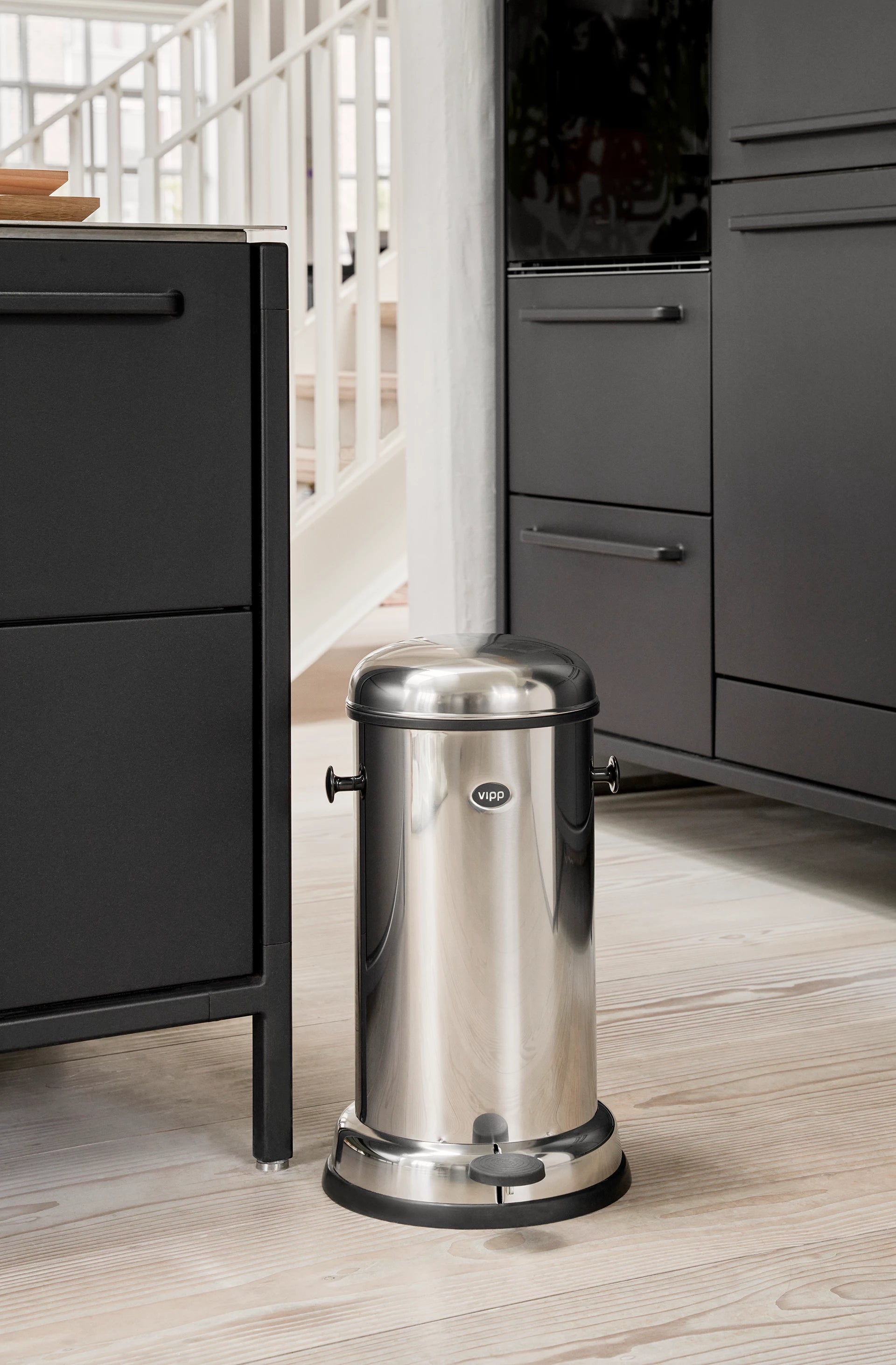 Kôš na odpad PEDÁLOVÝ KÔŠ nerezová oceľ