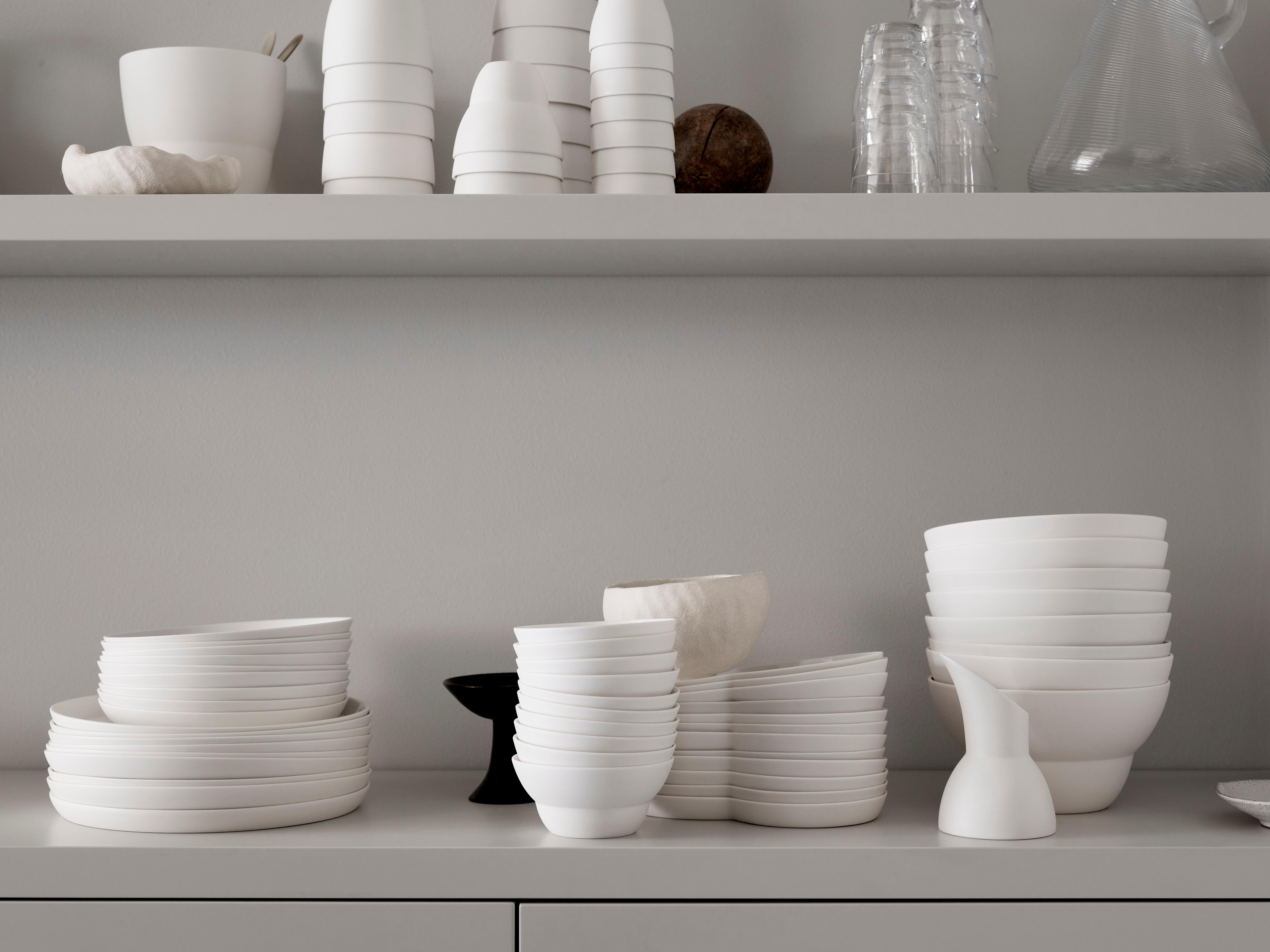 VIPP White Porcelain Plate Set