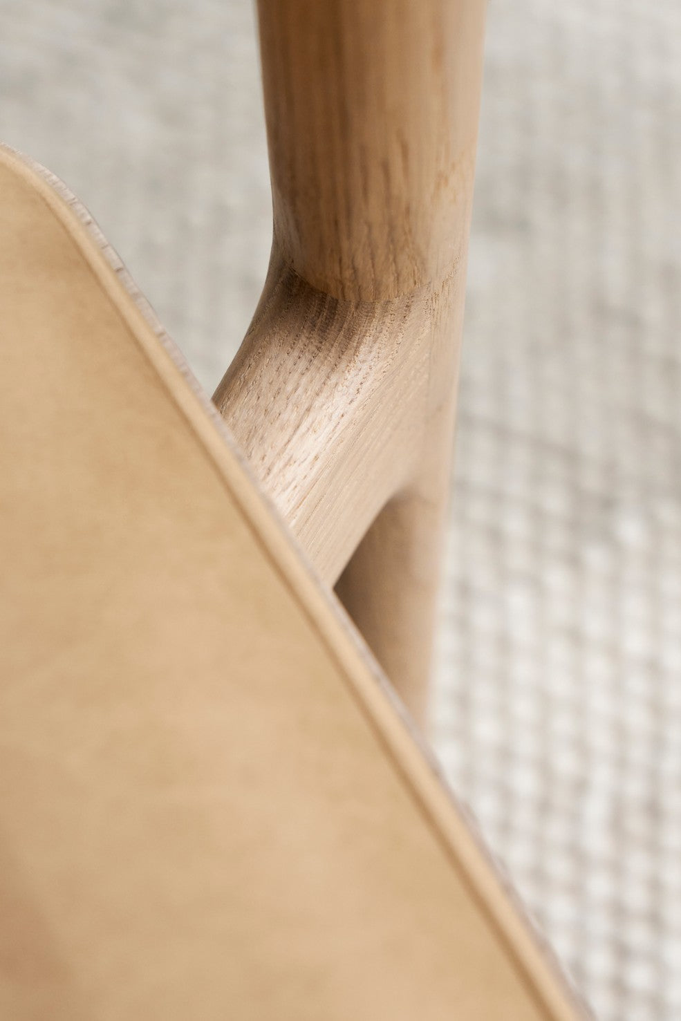 CABIN Armchair in Caramel Leather with Light Oak Base