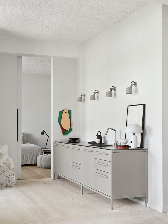Nástenná lampa 524 šedá metalická