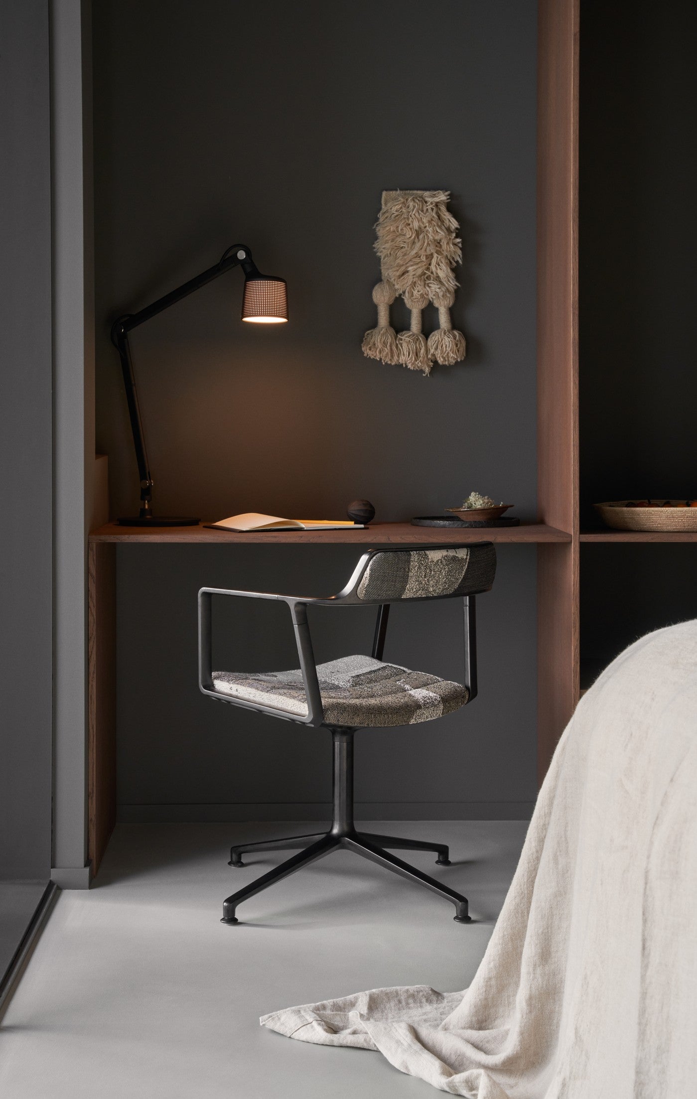 Desk lamp 521 black metal