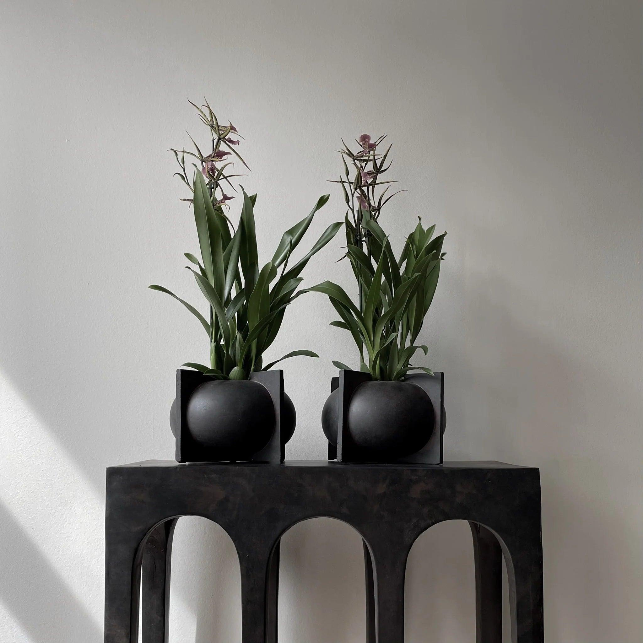 Wazon KYOTO ciemnobrązowy 101 Copenhagen Eye on Design