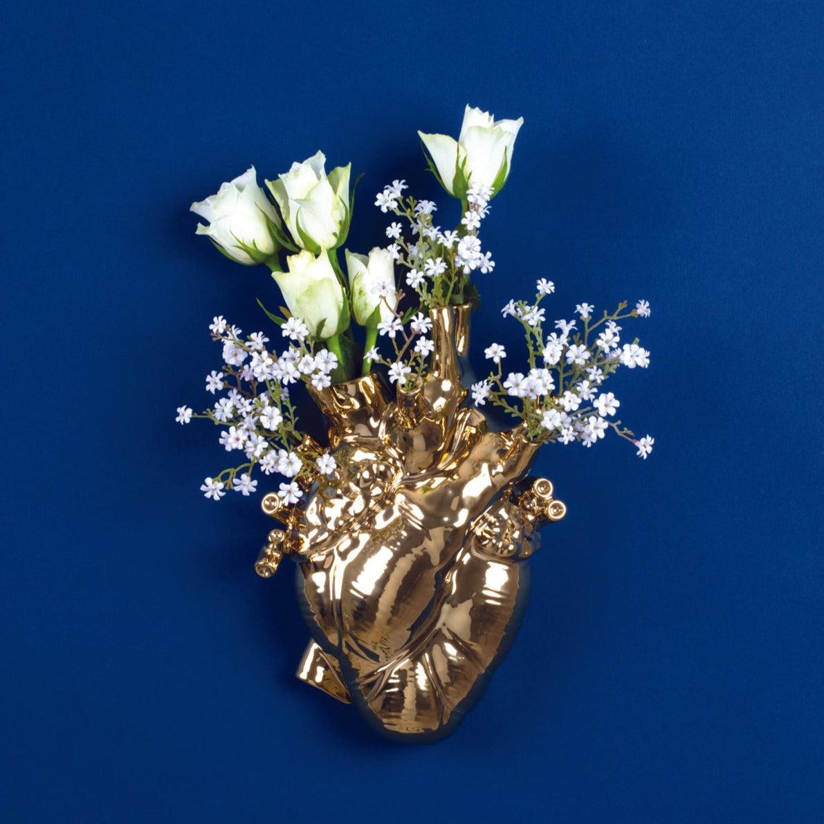 Wazon porcelanowy LOVE IN BLOOM złoty Seletti Eye on Design