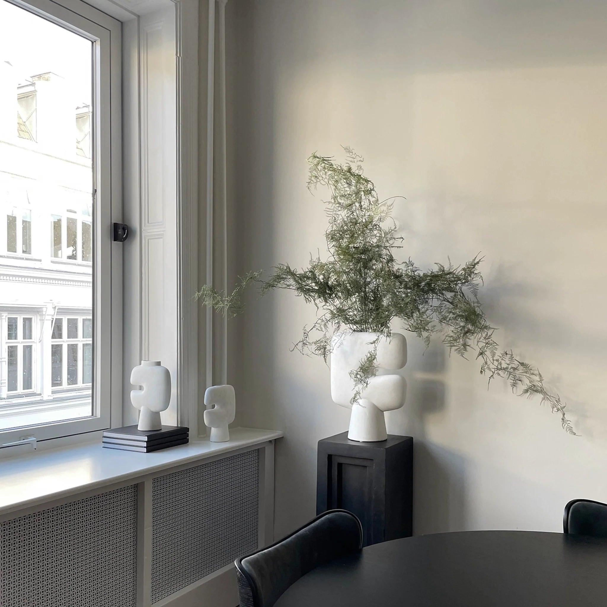 Wazon TRIBAL biały 101 Copenhagen Eye on Design