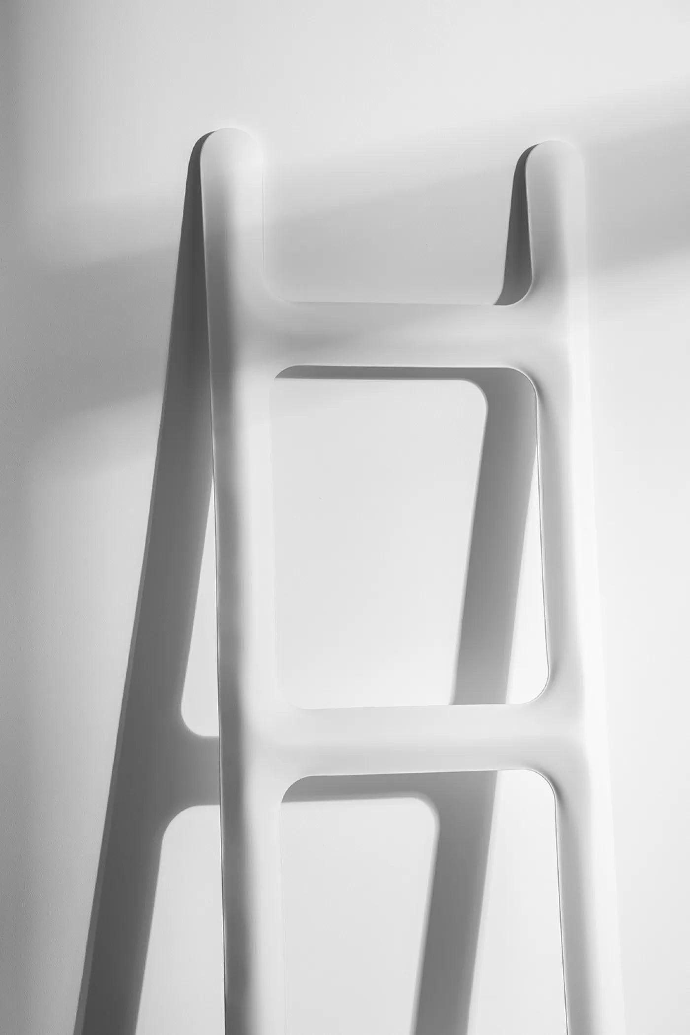 Wieszak DRAB heat kosmiczny błękit Zieta Studio Eye on Design