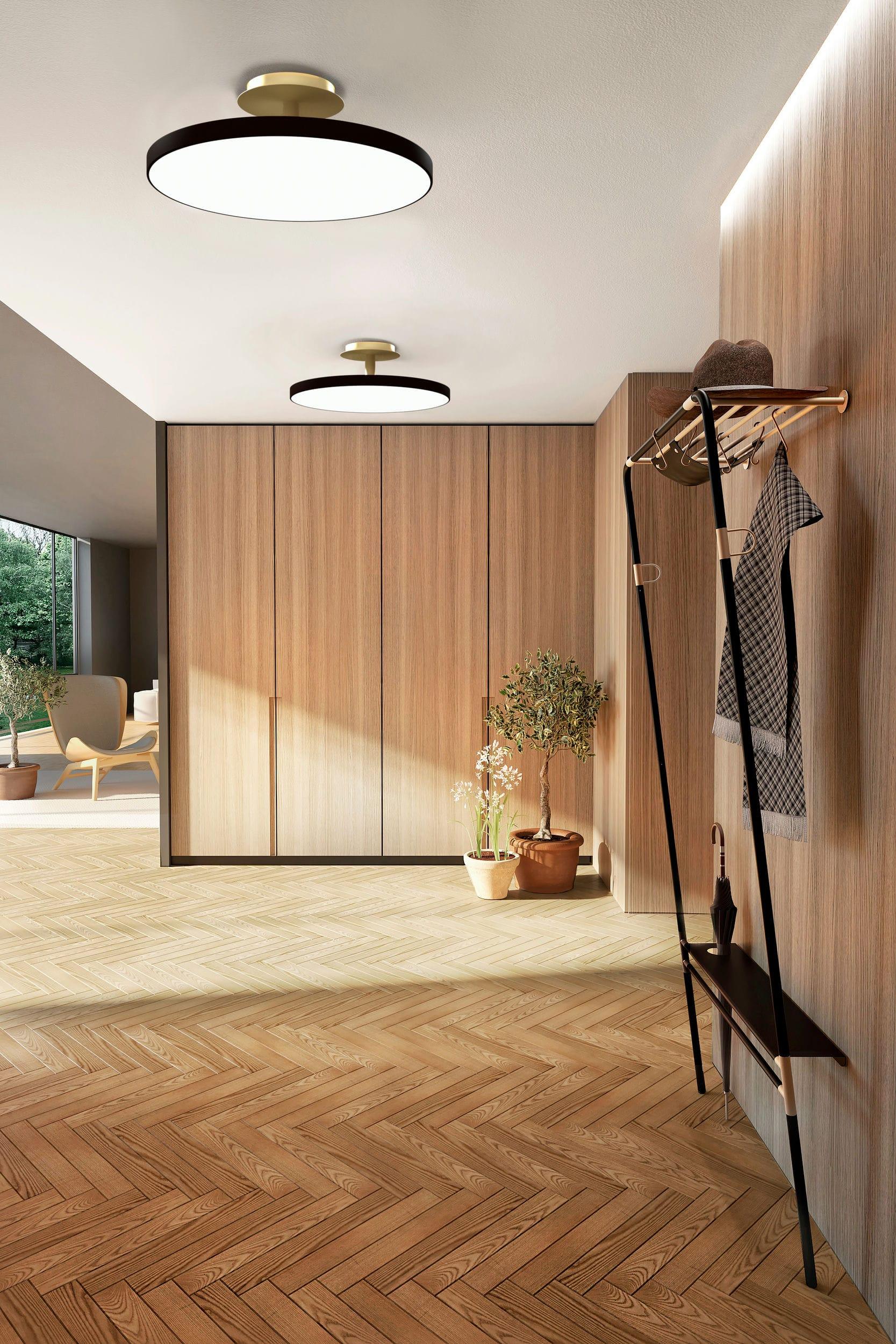 Wieszak LEAN ON ME czarny UMAGE Eye on Design