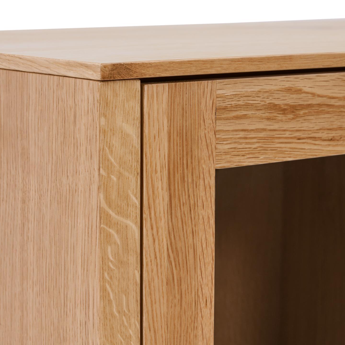 Witryna ALGUEMA fornir dębowy La Forma Eye on Design