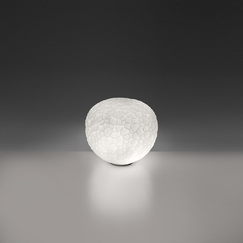 Stolná lampa METEORITE biela