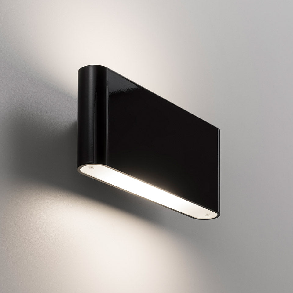 Wall Lamp TWO FLAGS black