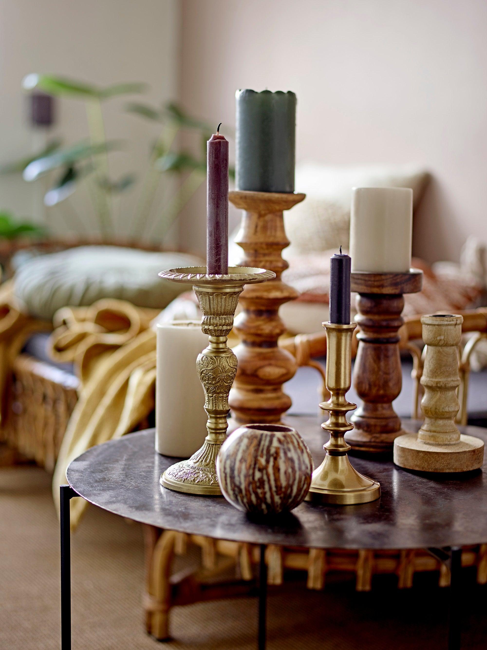 Zestaw złotych świeczników dekoracyjnych Bloomingville Eye on Design