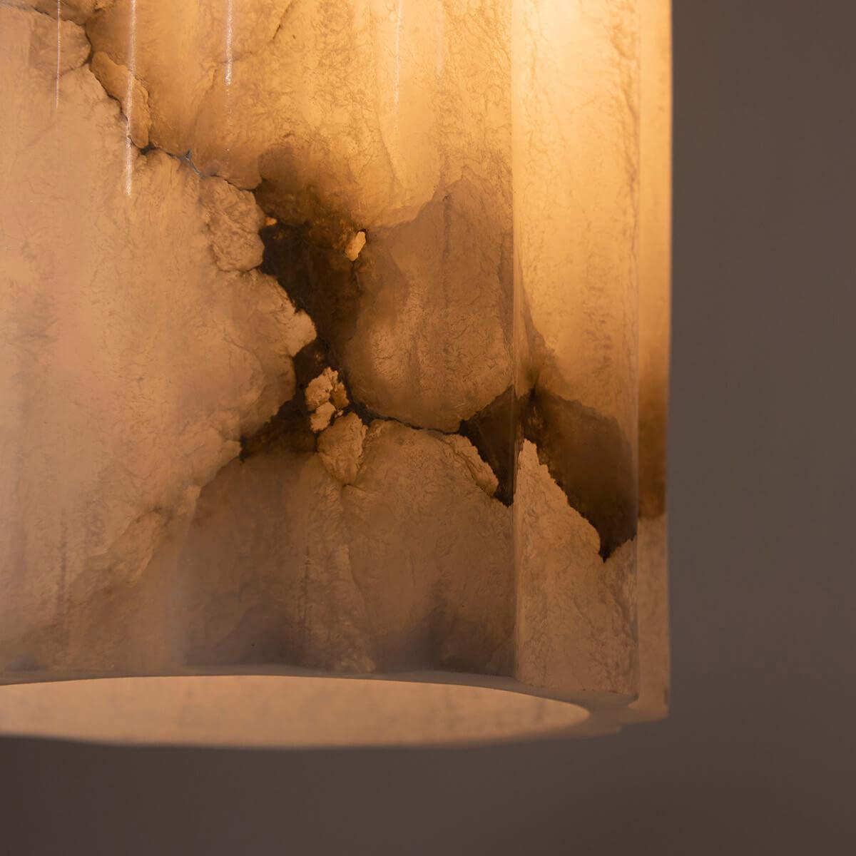 Żyrandol alabastrowy URANIA nikiel Embassy Interiors Eye on Design