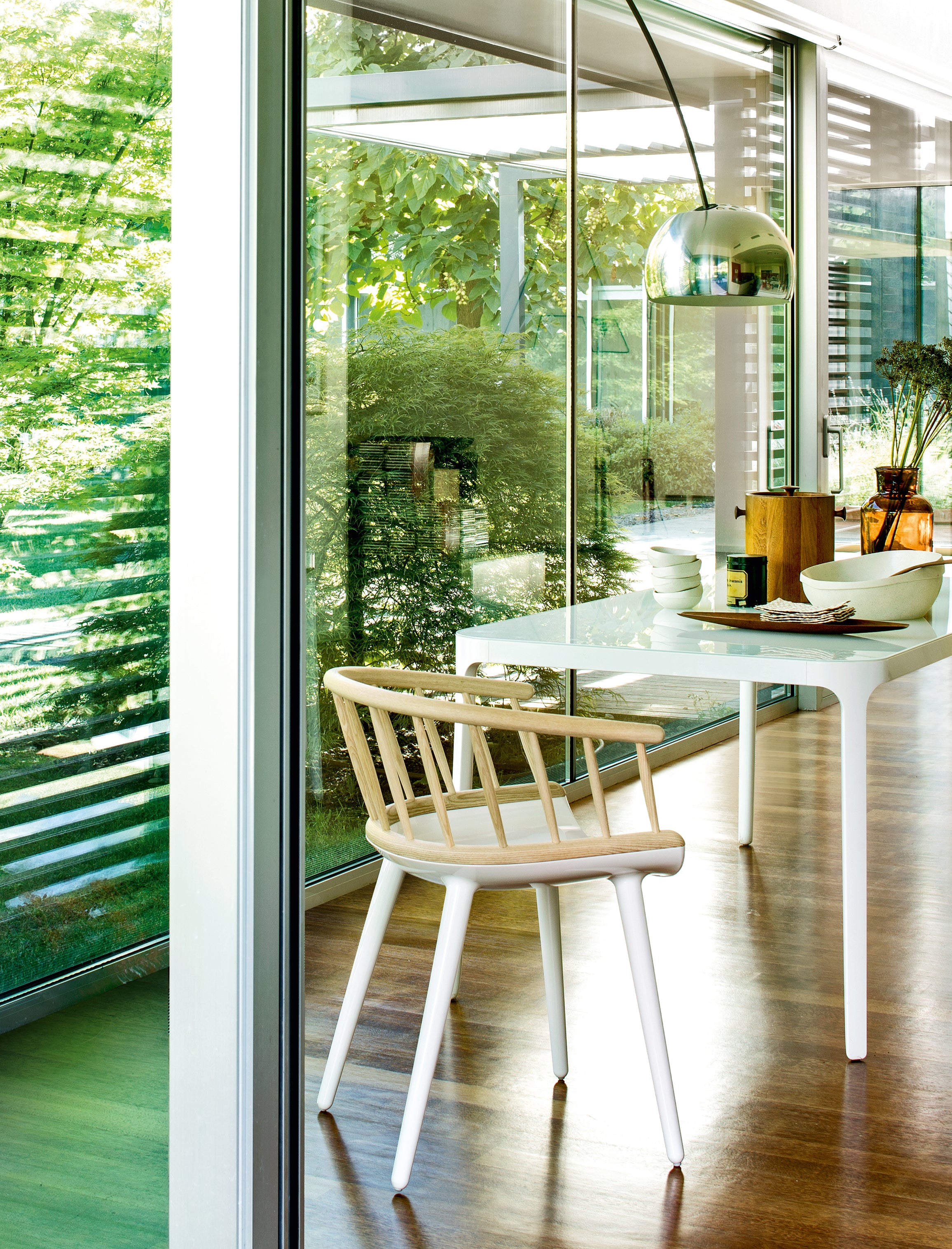 Krzesło CYBORG STICK biały Magis Eye on Design