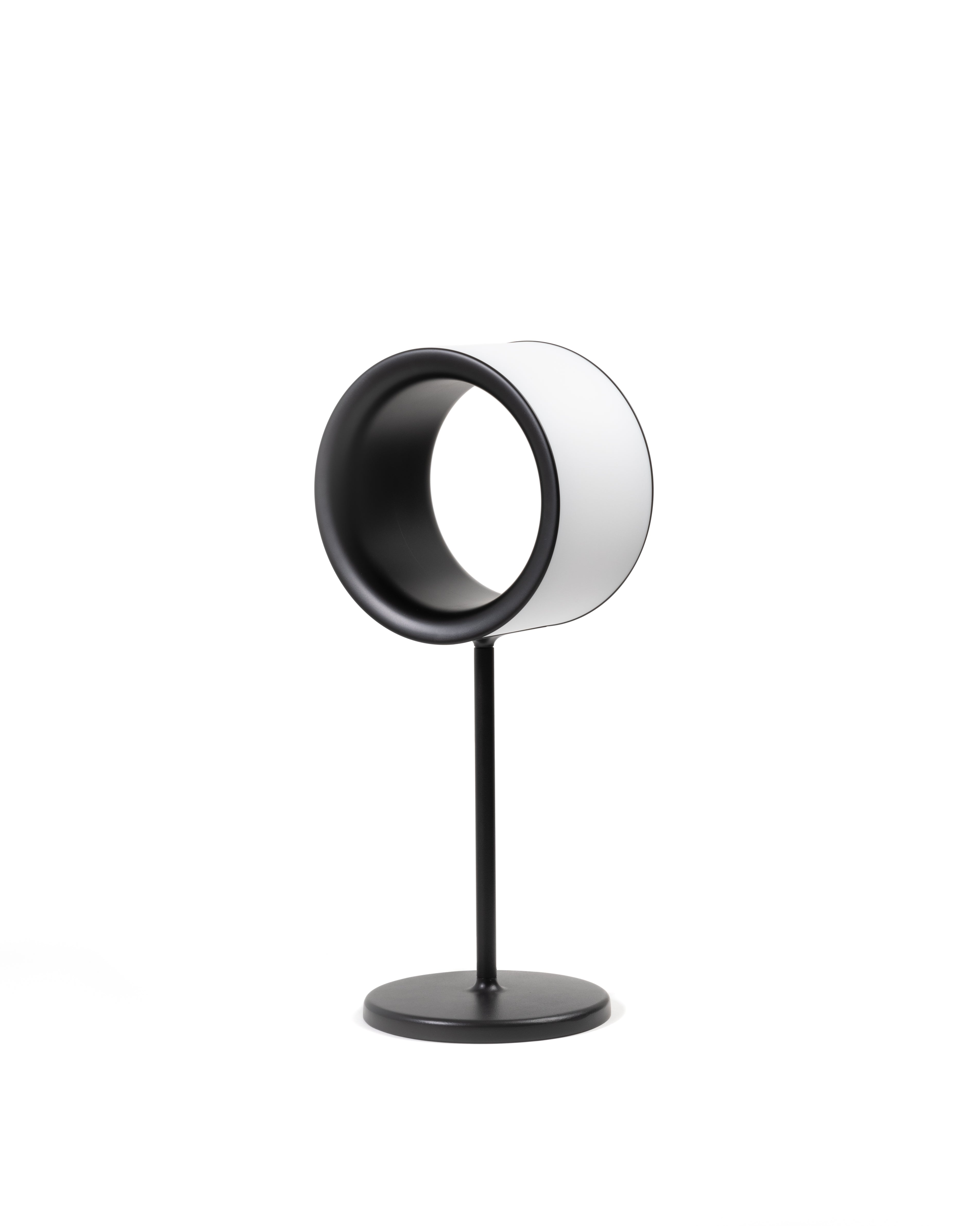 Lampa stołowa LOST Magis Eye on Design