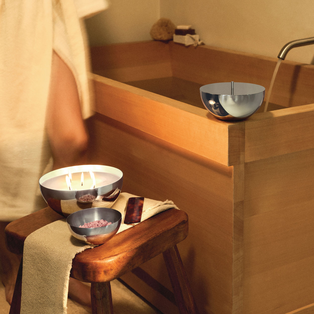 Vôňa do sviečky ROCC - AMBER s tónmi medu, tonkového bôbu a korenia